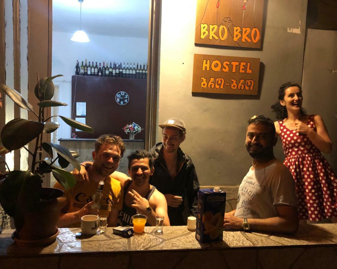 Brobro Hostel Tbilisi Eksteriør bilde